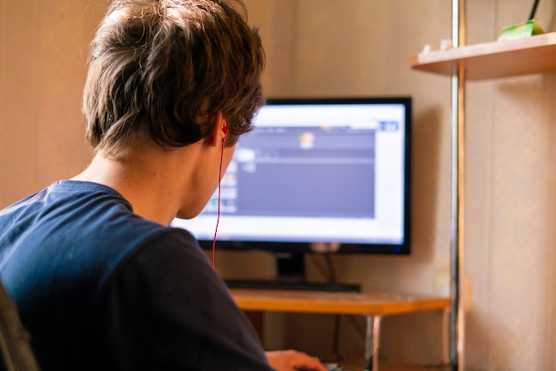 Hybrid cloud architecture infrastructure